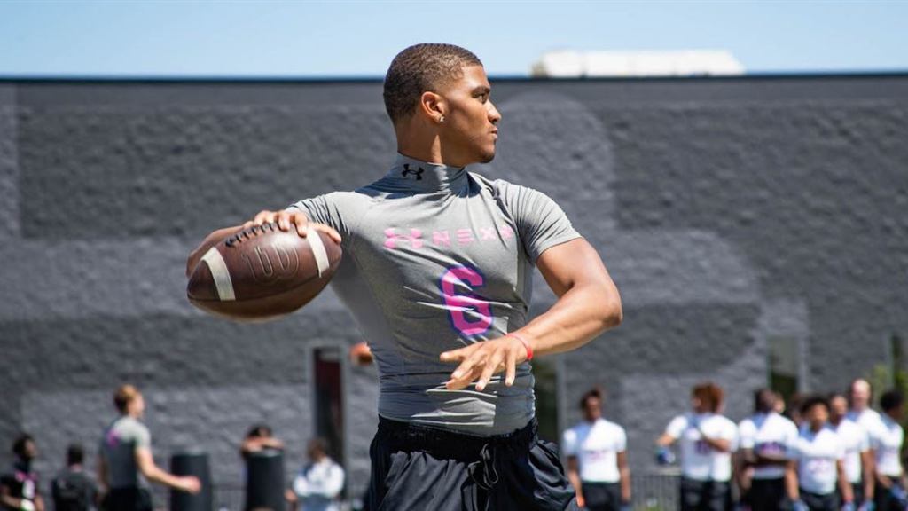 Recruiting Summary: 5 teams receive commitments from 2024 QB prospects